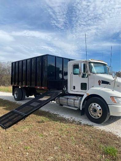 Used 2019 KENWORTH T300