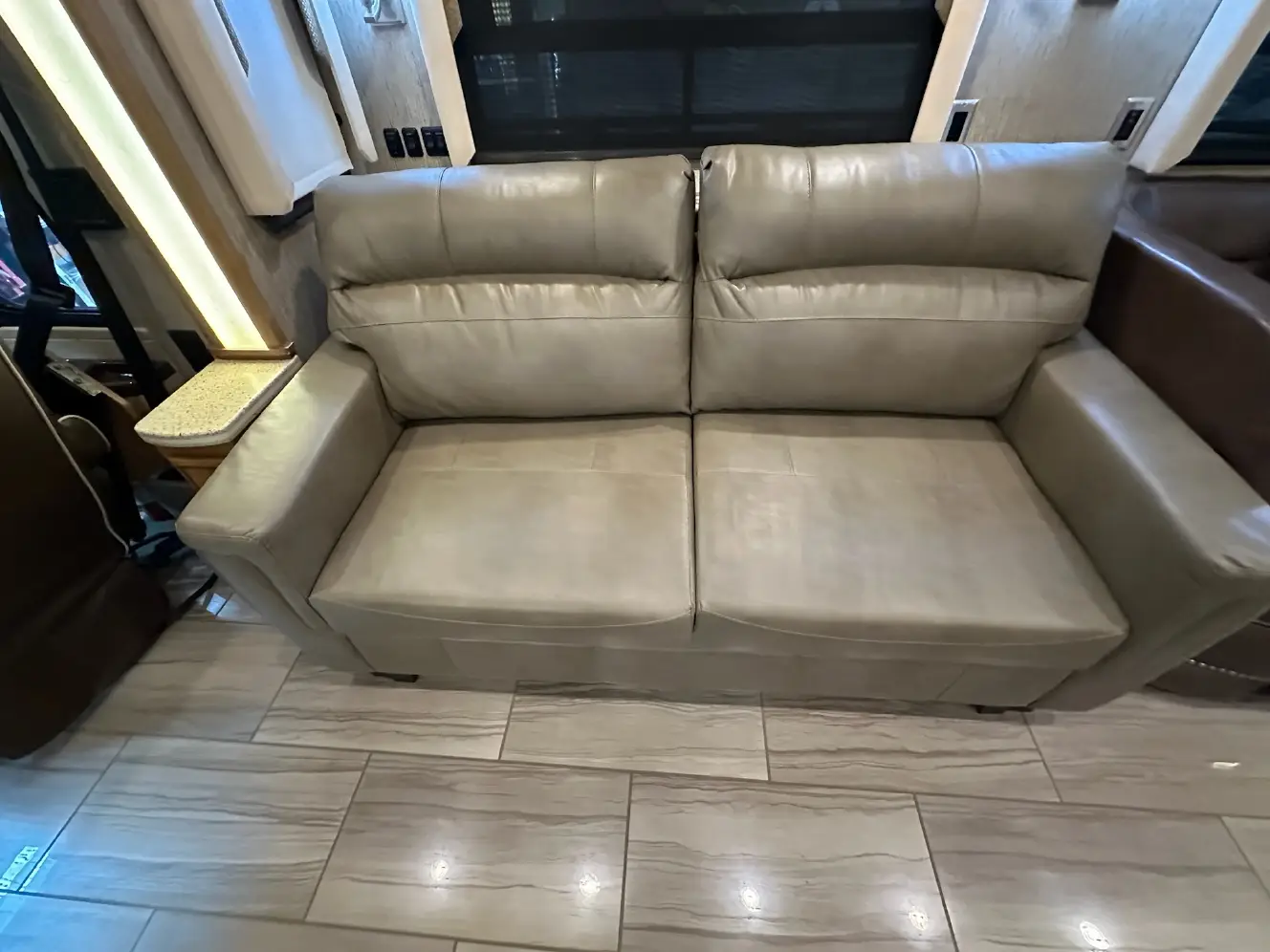 Used 2015 Newmar Ventana 4002