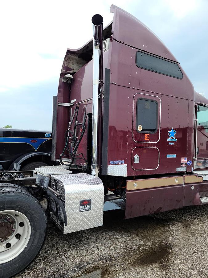 Used 2005 Kenworth T600
