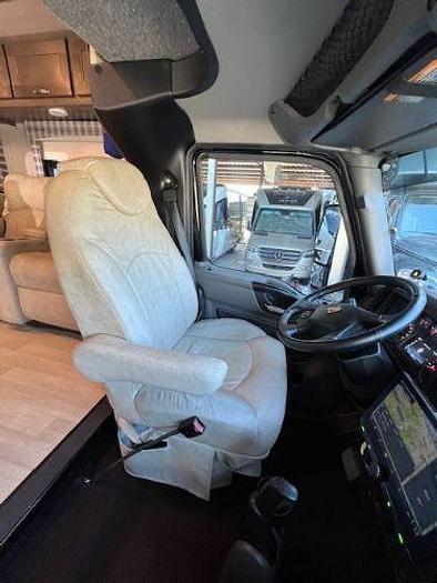 Used 2022 Nexus Super C Wraith 32W