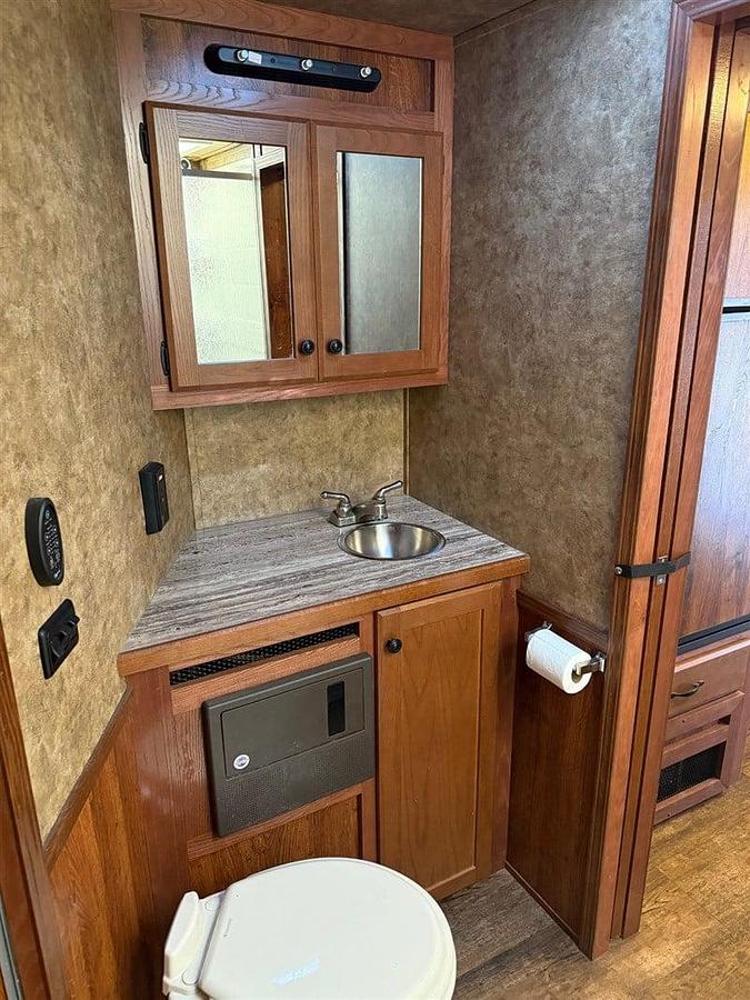 Used 2017 Lakota Charger 3 Horse Trailer with Living Quarters