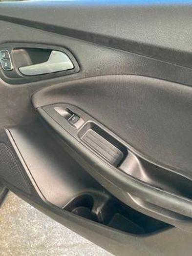 Used 2015 Ford Focus SE