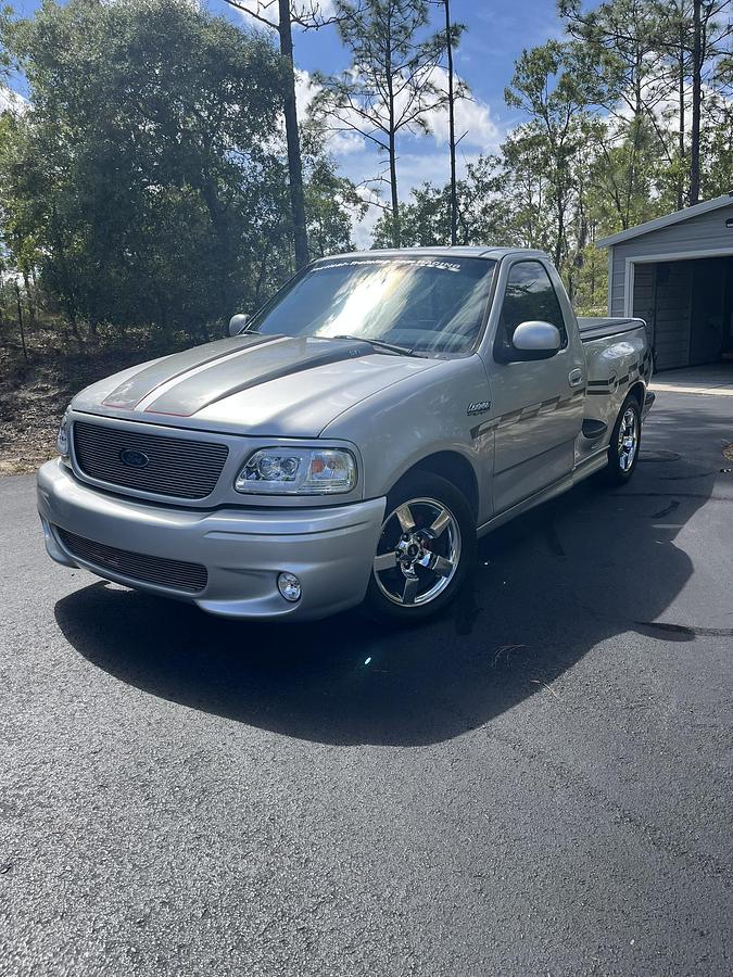 Used 2000 Ford F-150 SVT Lightning