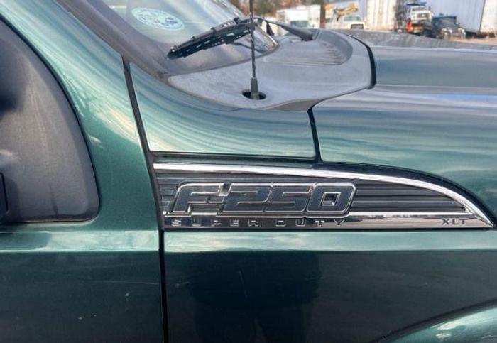 Used 2011 Ford F250 Super Duty Crew Cab XLT