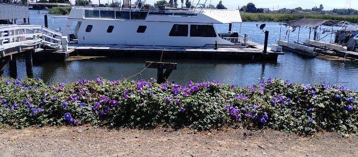 Used 2004 Country Home Houseboat