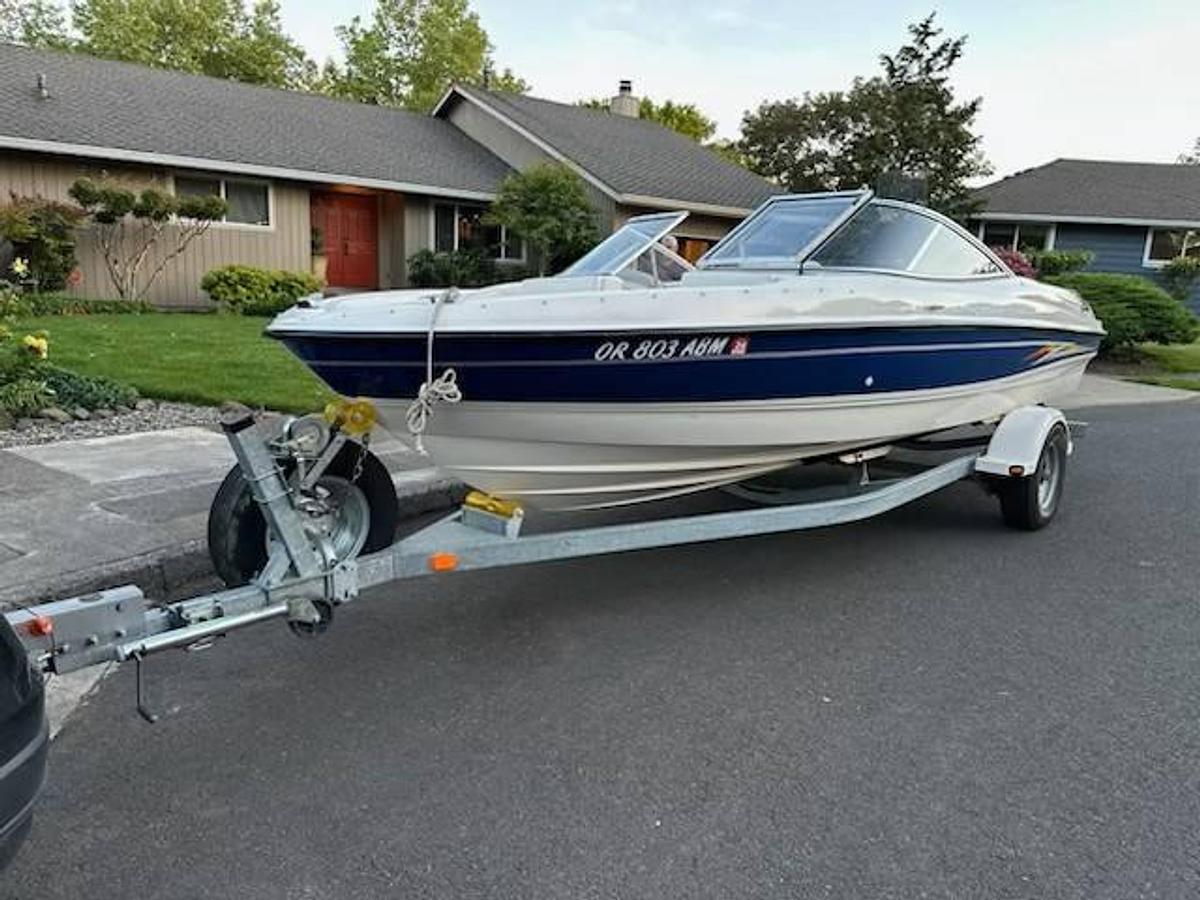 Used 2005 Bayliner 205
