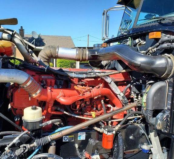 Used 2011 Peterbilt 389