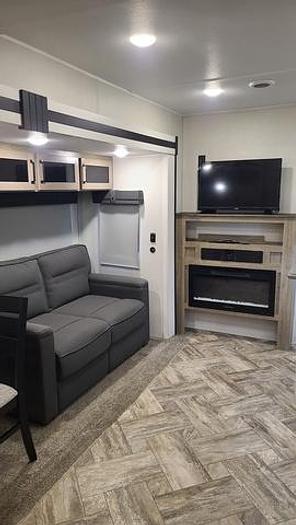 Used 2023 Palomino Puma Destination 39DBT