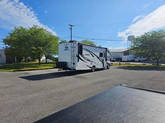 Used 2022 Jayco Redhawk 26M