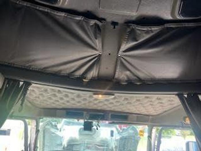 Used 2013 KENWORTH T660