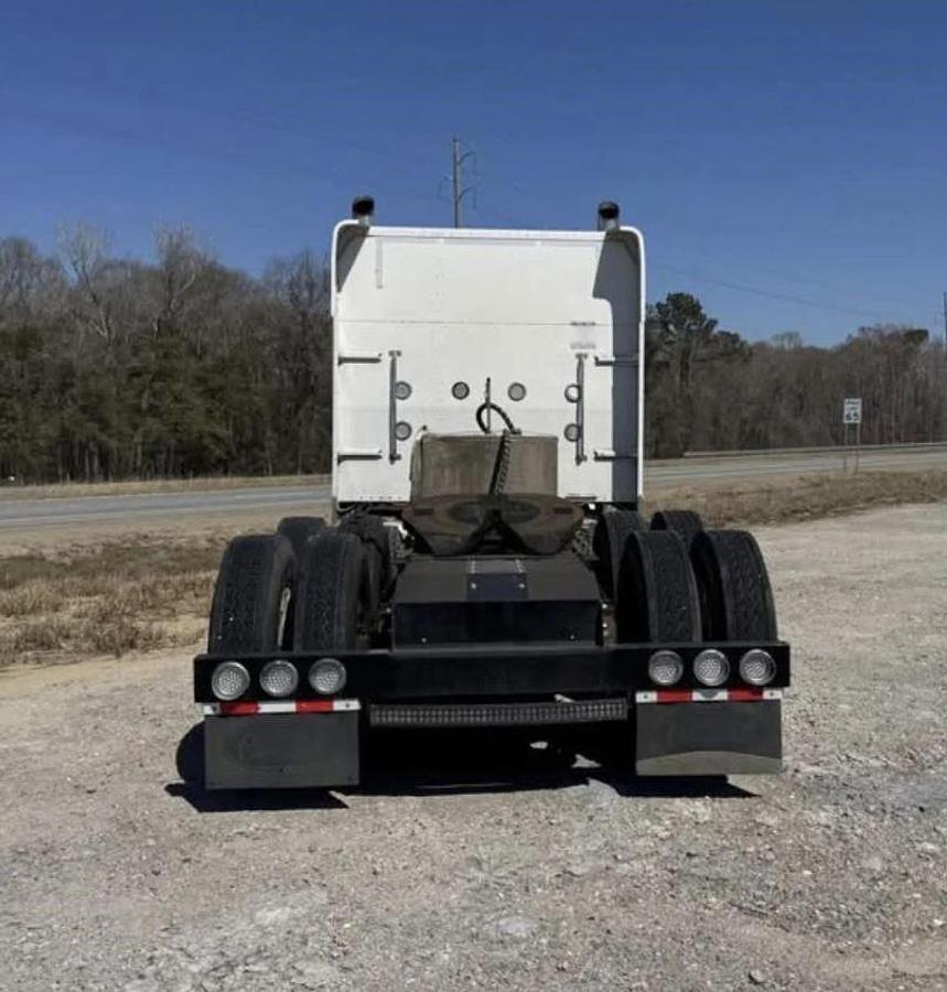Used 2002 Peterbilt 379 EXHD