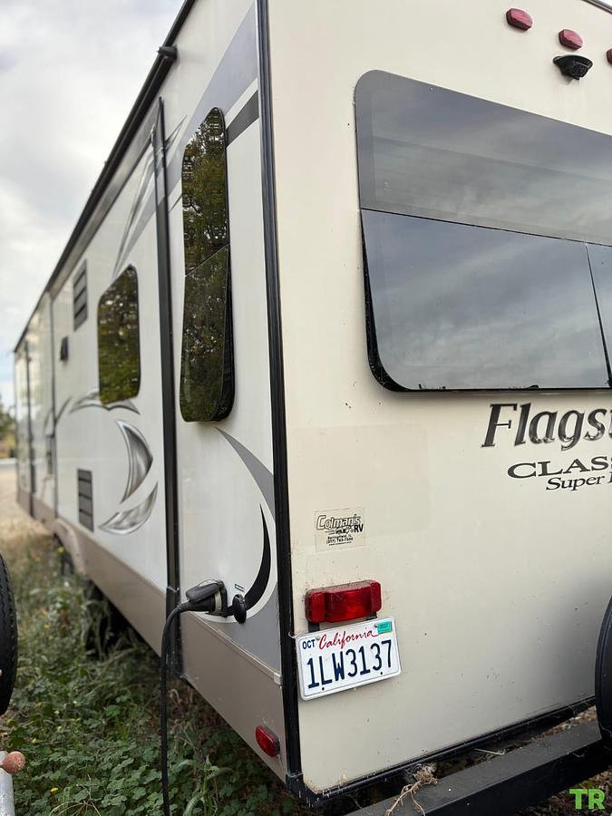 Used 2018 Flagstaff Superlite