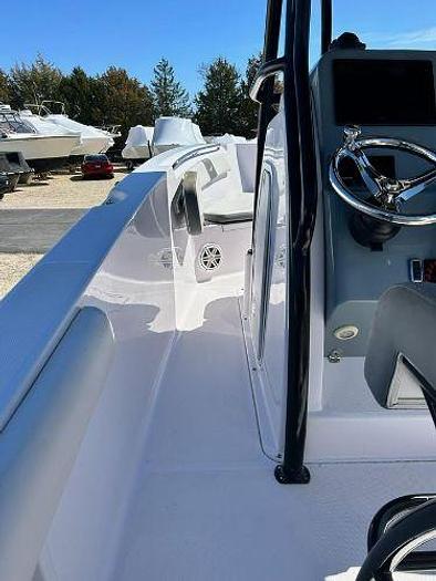 Used 2020 Proline Sportsman Center Console