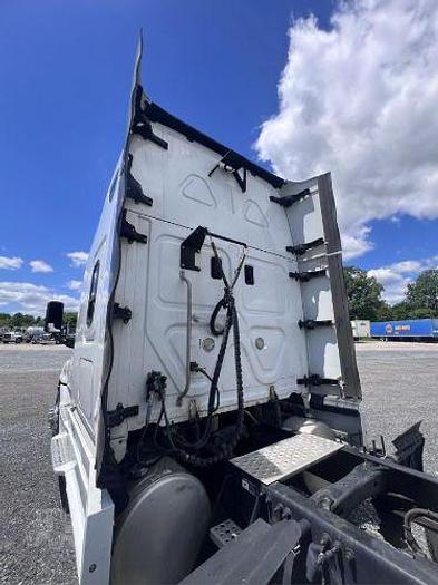 Used 2016 Freightliner Cascadia 125