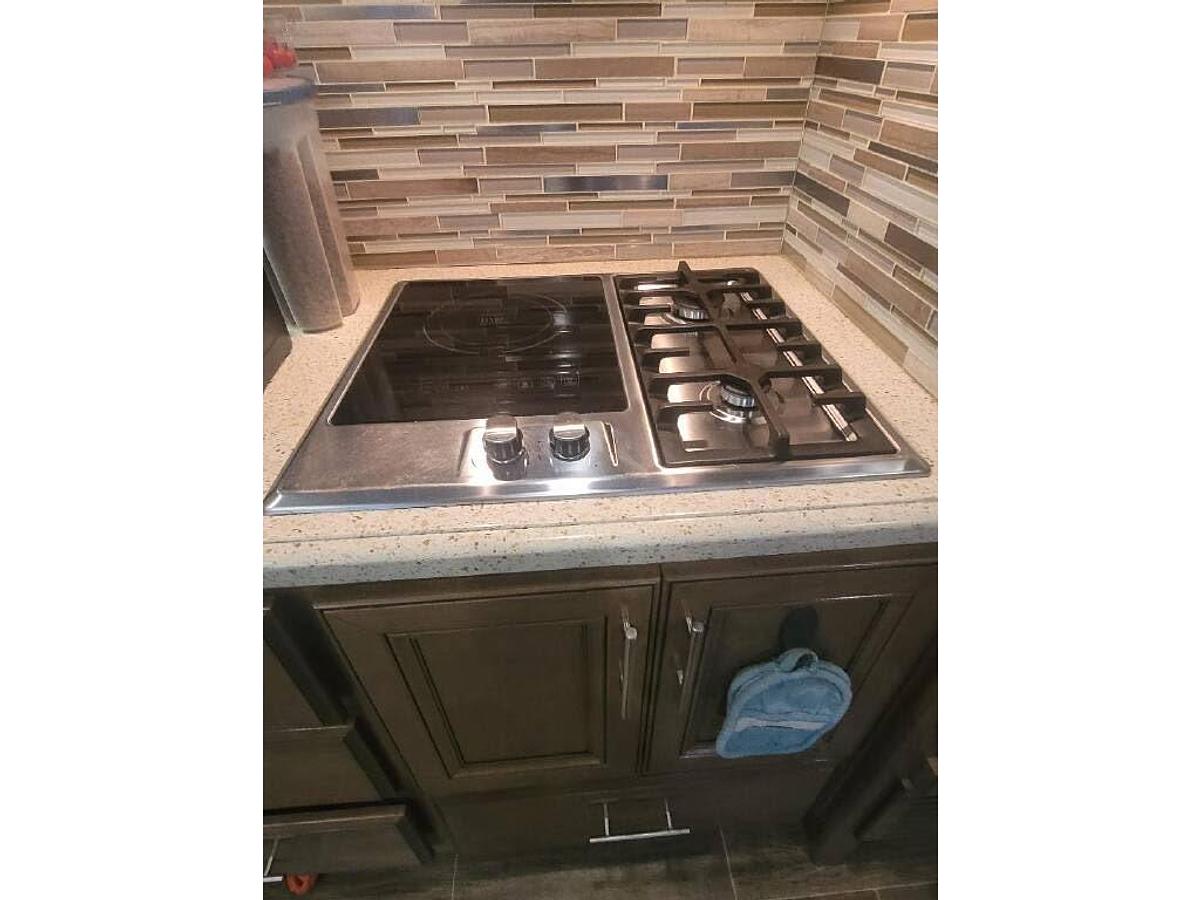 Used 2020 Thor Motor Coach Miramar 37.1 Class A Motorhome