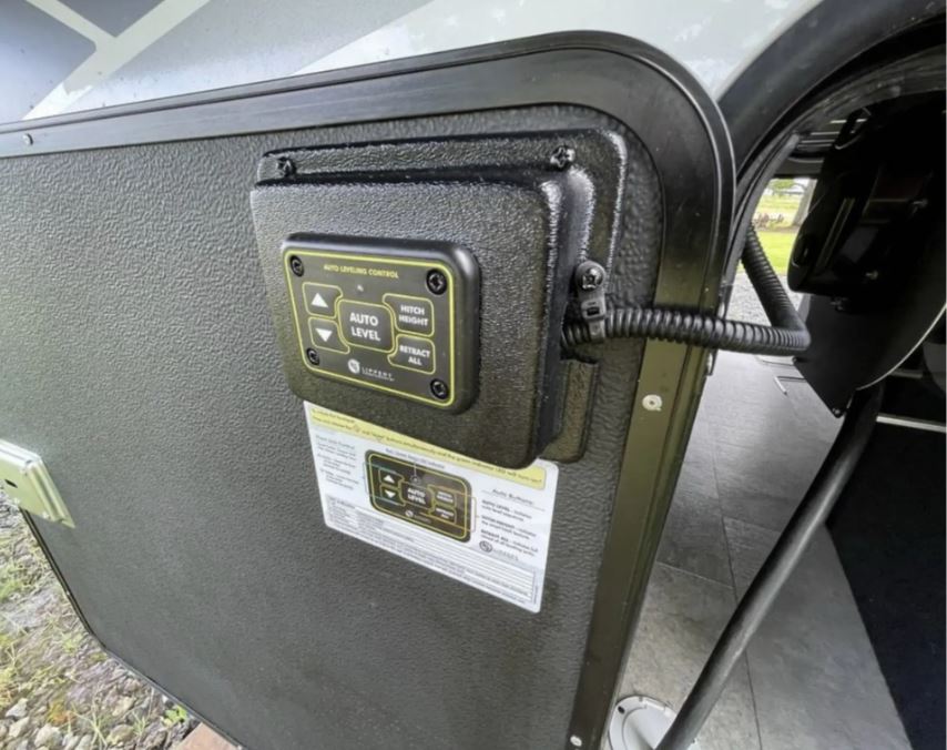 Used 2021 Grand Design MOMENTUM 376THS Fifth Wheel