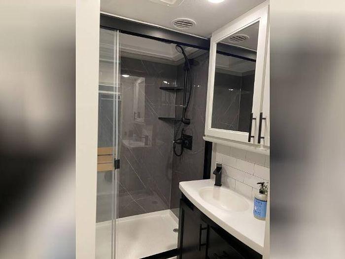 Used 2022 Forest River Legacy 442MC