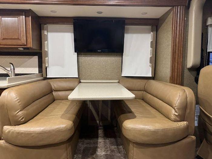 Used 2014 Thor Motor Coach Palazzo