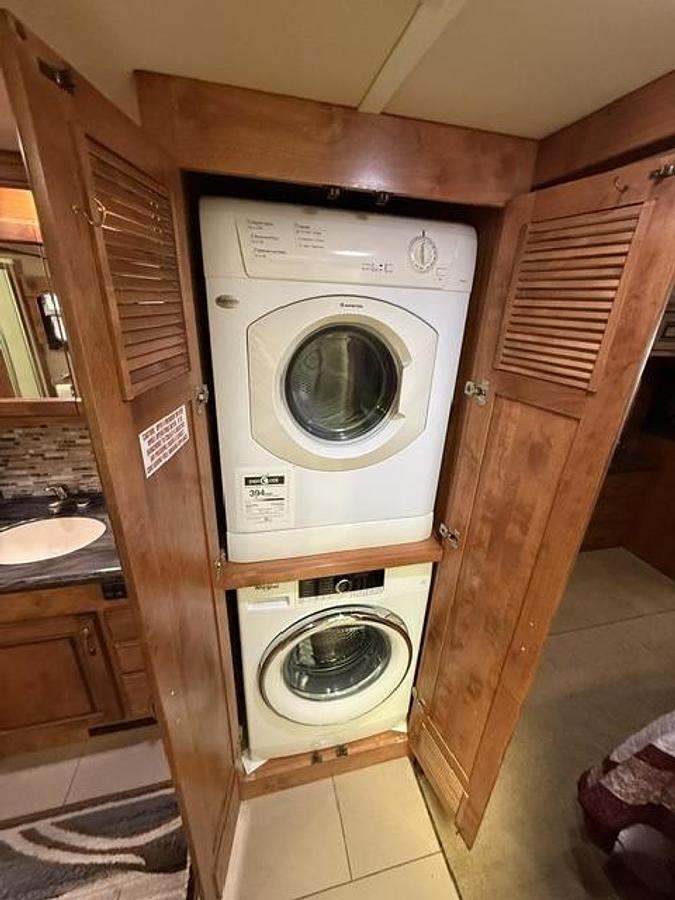 Used 2012 MONACO KNIGHT 40DT