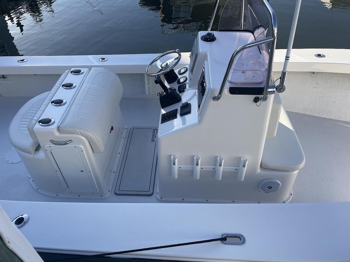 Used 2021 Maycraft Cape Classic