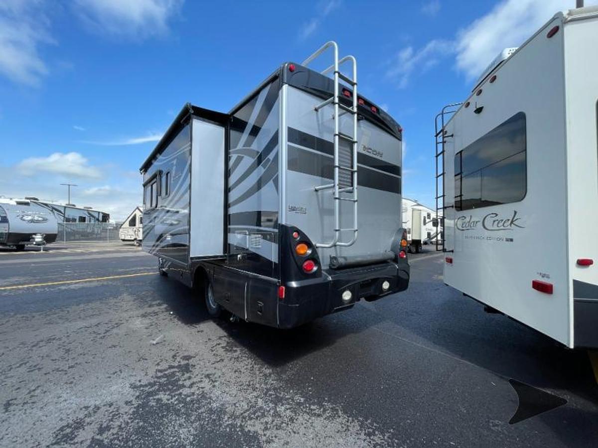 Used 2008 Fleetwood RV Icon 24A Class C Motorhome