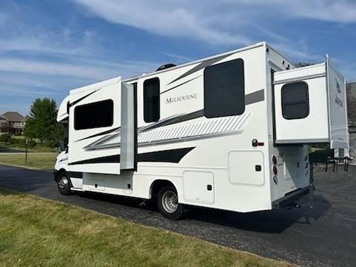 Used 2018 Jayco Melbourne