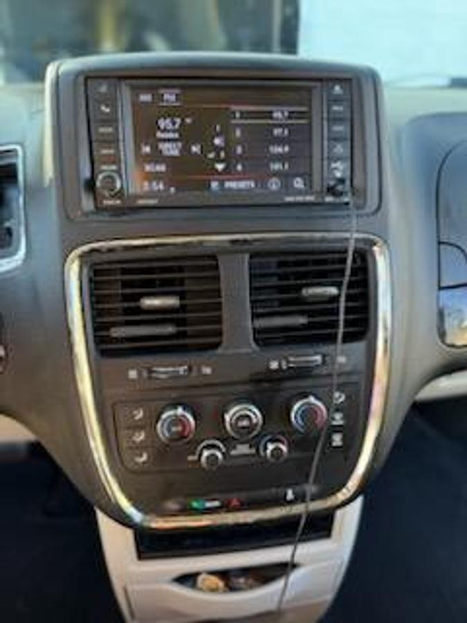 Used  2020 DODGE Grand SE Caravan Wheelchair Conversion Van