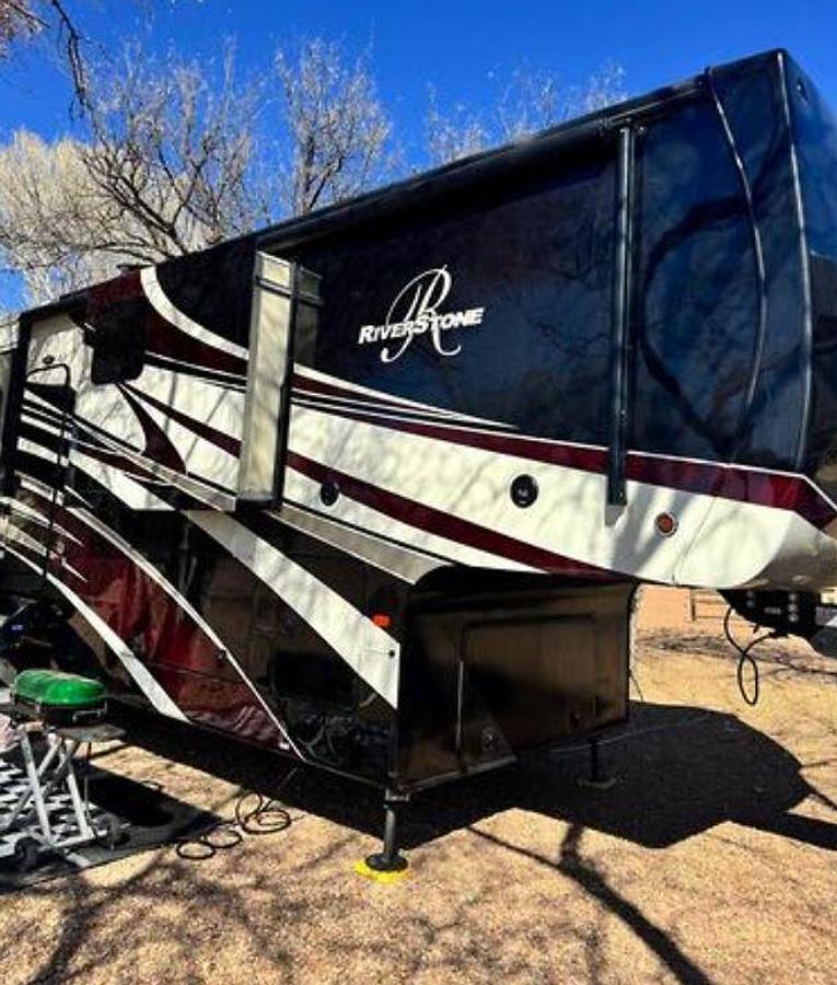 Used 2018 Forest River Riverstone Legacy 38FB-2 Fifth Wheel