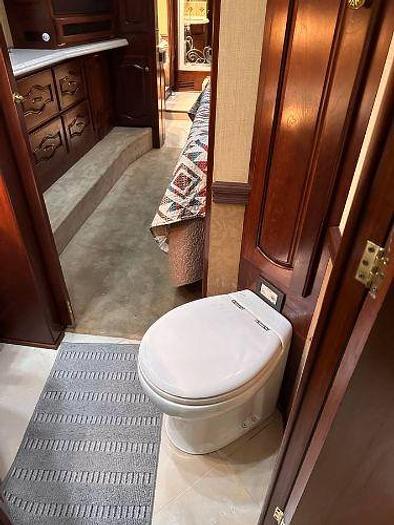 Used 2007 Monaco Signature Noble III