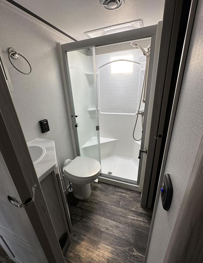 Used 2023 Keystone Fuzion 430 Fifth Wheel Toy Hauler