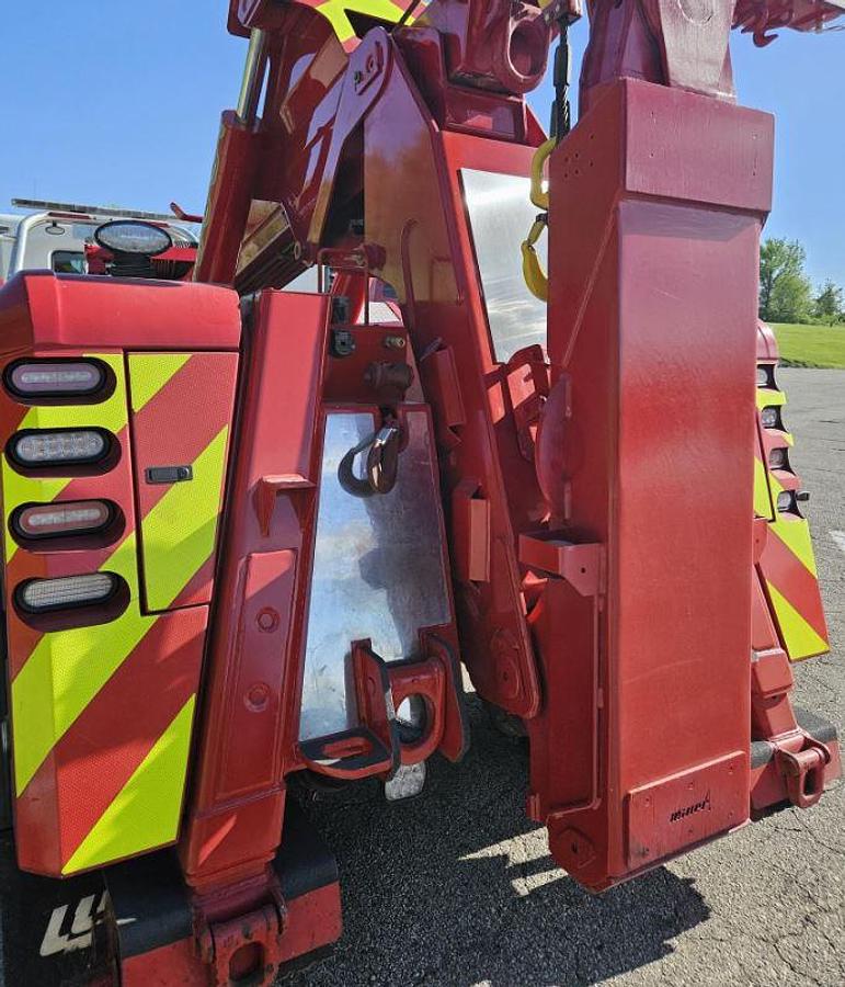 Used 2007 Kenworth T600 Wrecker Tow Truck