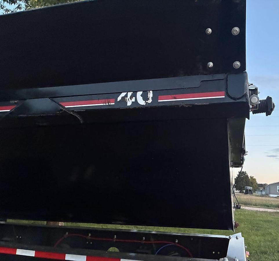 Used 2026 Sidump'r Side Dump Trailer