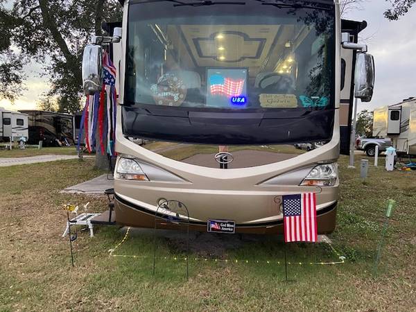 Used 2015 American Coach American Revolution 42T Class A Motorhome