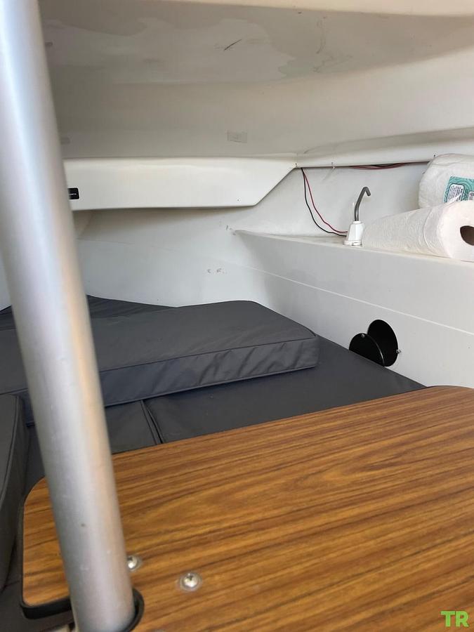 Used 1992 MacGregor M19 Sailboat