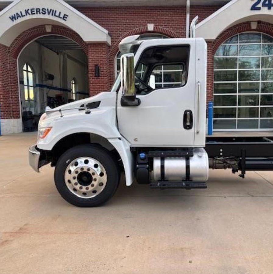 Used 2024 International MV60H