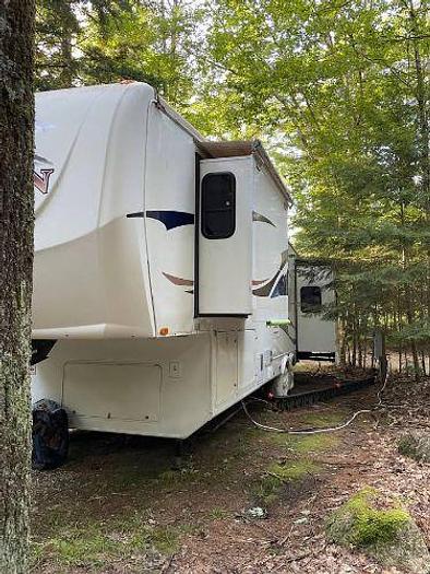 Used 2008 Heartland Bighorn 3370RL