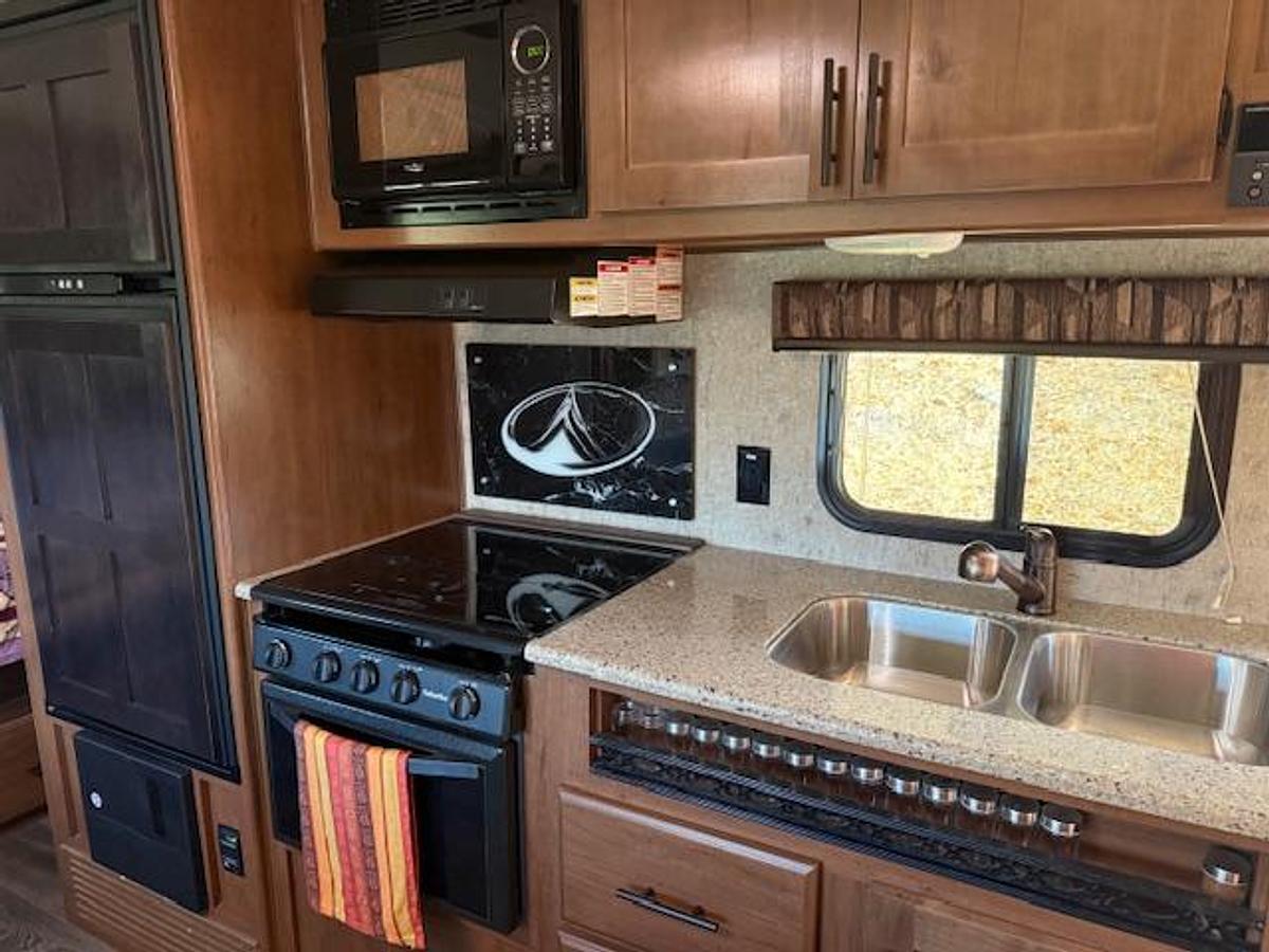 Used 2019 Outdoors RV Creekside Mountain Series