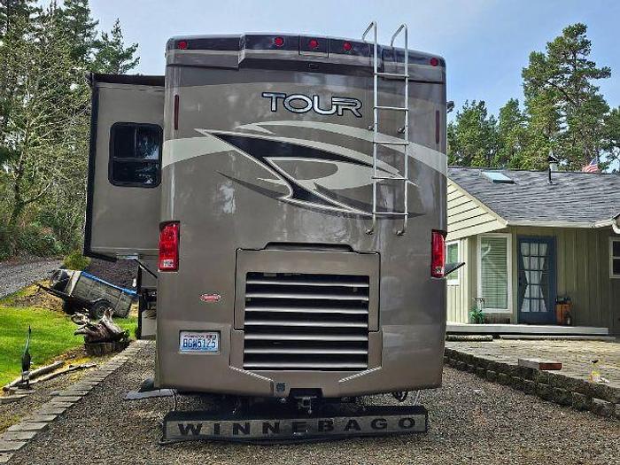 Used 2008 Winnebago Tour 40FD