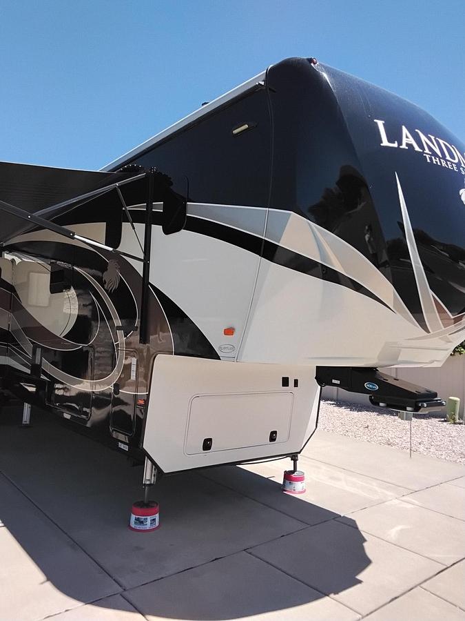 Used 2019 Heartland Landmark 365 Newport Fifth Wheel