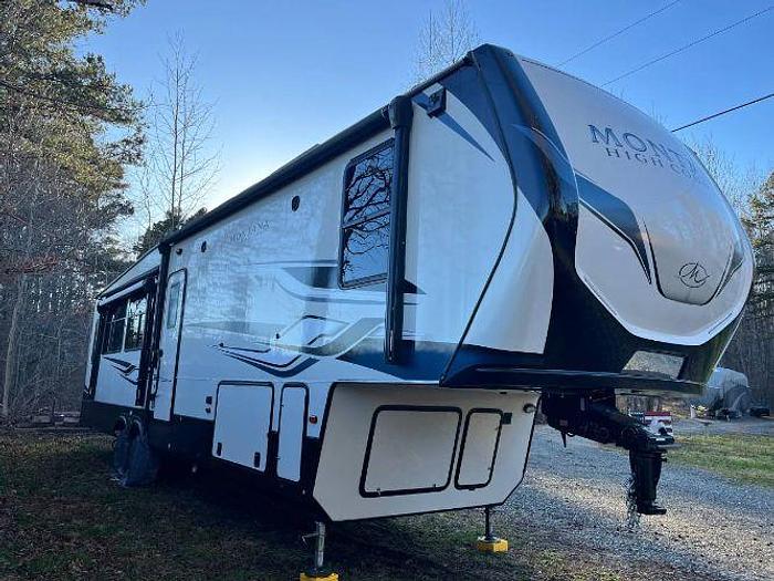 Used 2022 Keystone Montana High Country 331RL