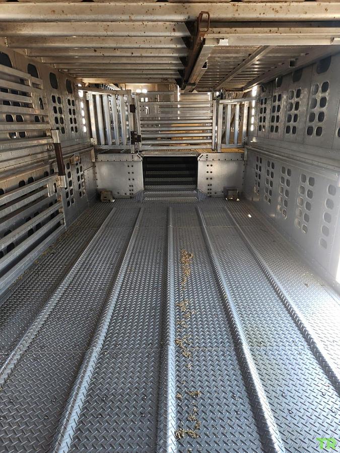 Used 2016 Wilson Cattle Trailer