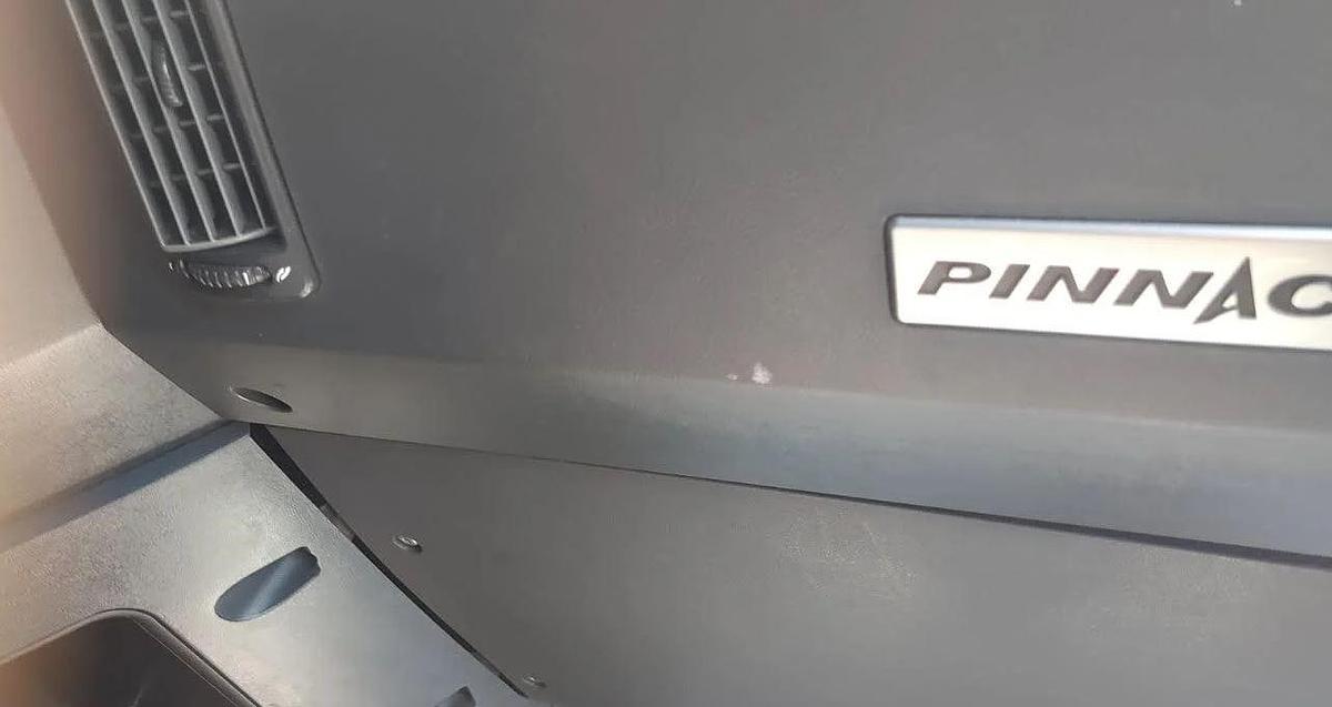 Used 2016 MACK PINNACLE CHU613 RAWHIDE