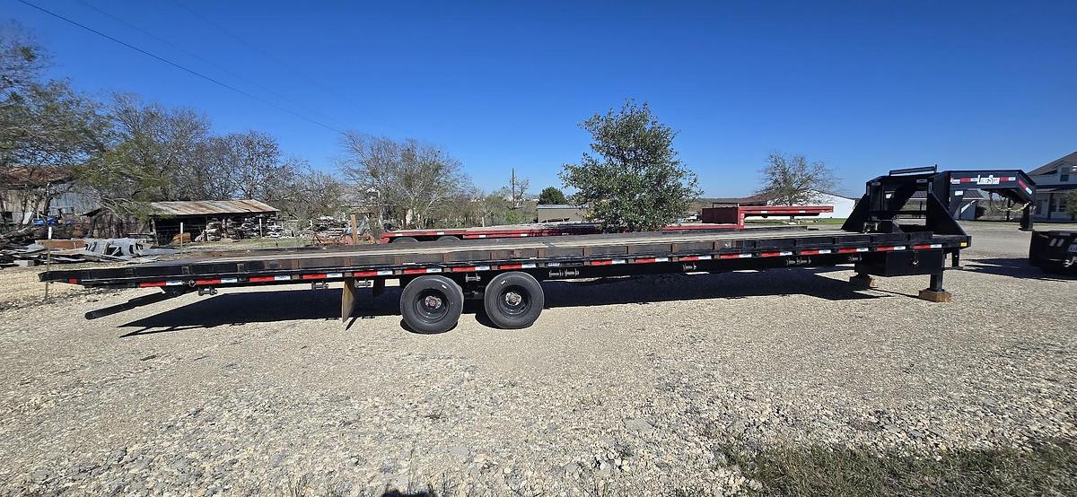 Used 2024 RAWMAXX Lonestar GN469 Full Tilt Container Trailer