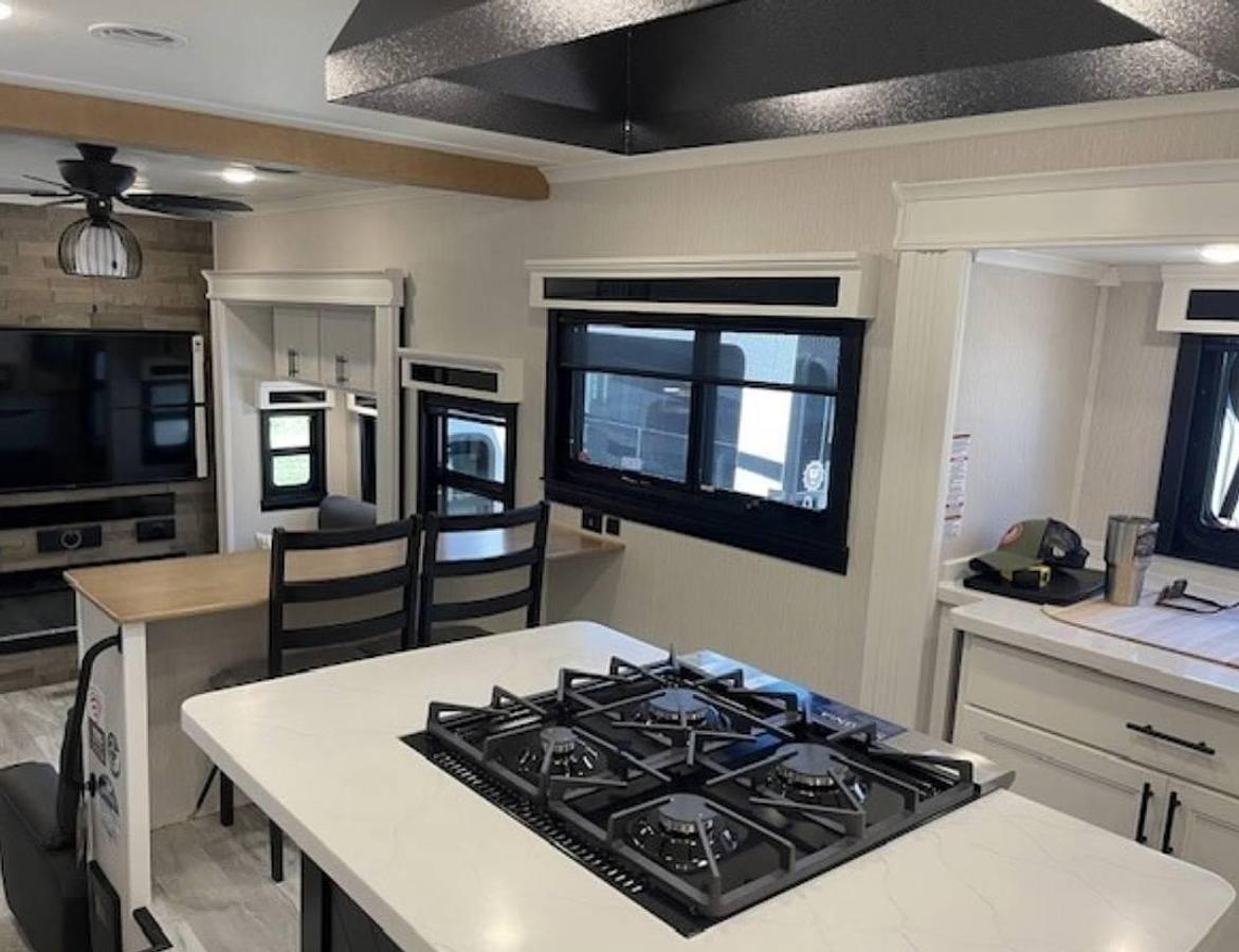 Used 2022 Forest River Riverstone Legacy 391FSK