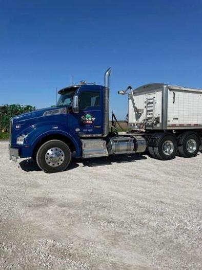 Used 2018 KENWORTH T880