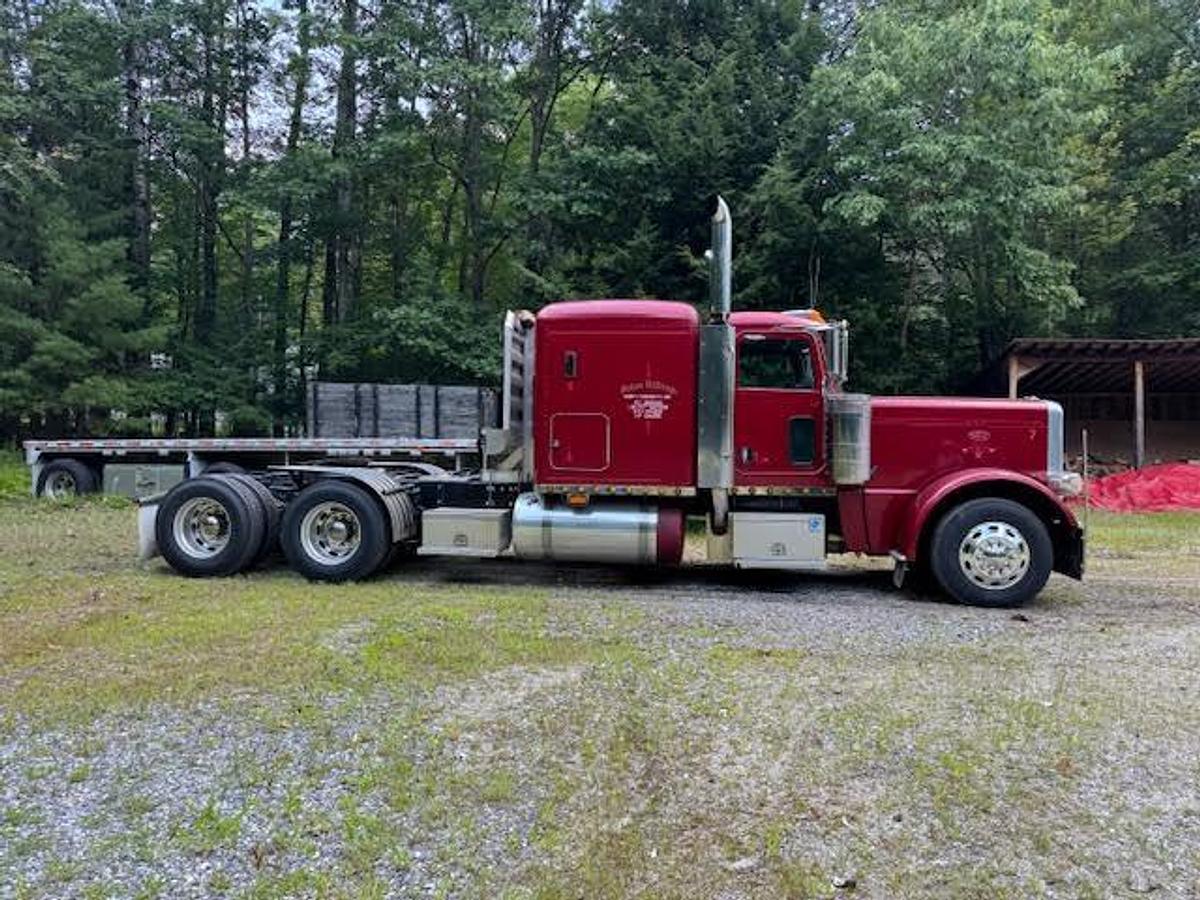 Used 2009 Peterbilt 389
