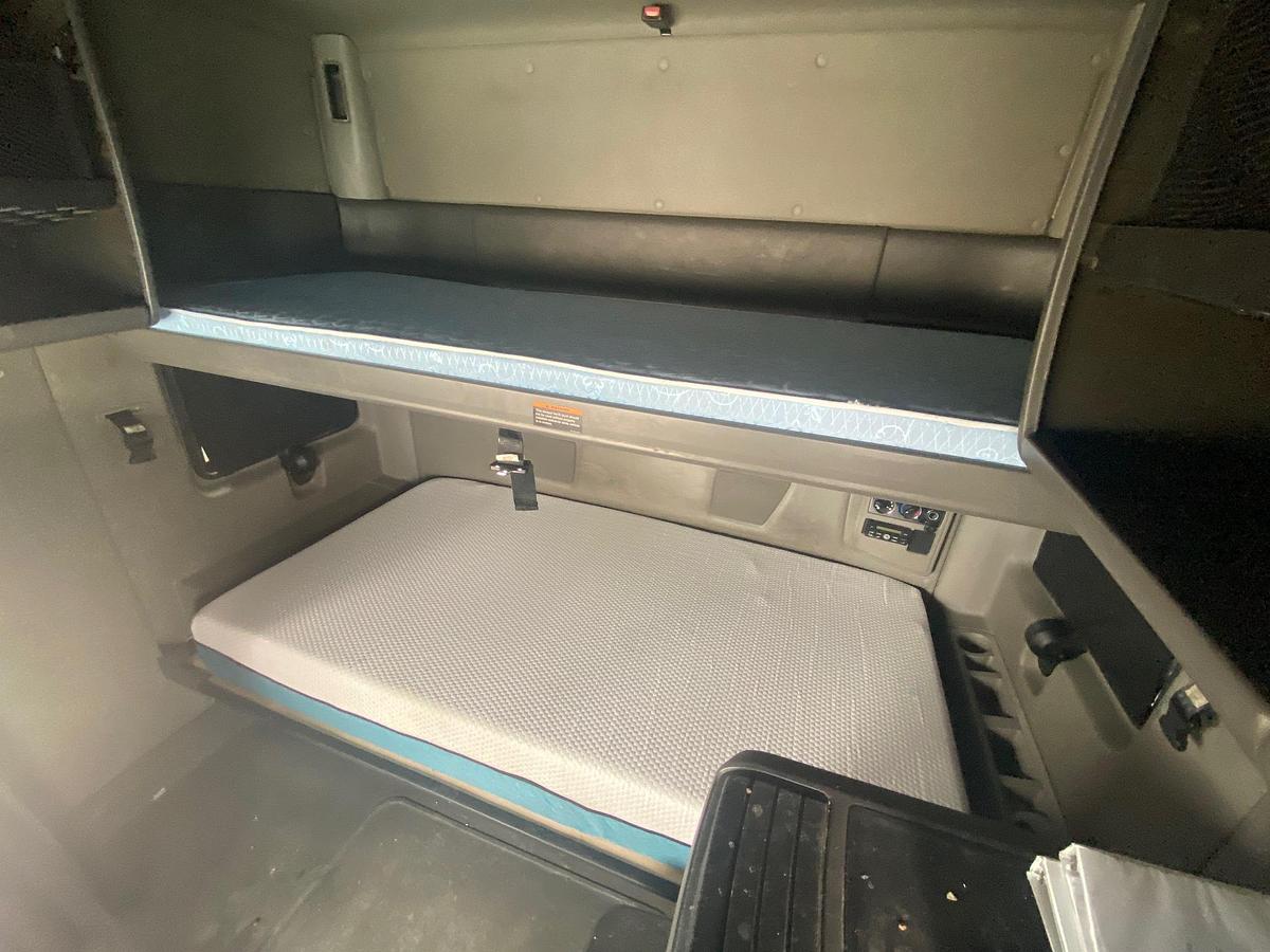 Used 2020 INTERNATIONAL LT625 Sleeper Semi Truck