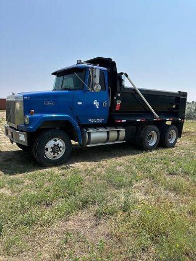 Used 1997 Volvo Autocar Dump Truck