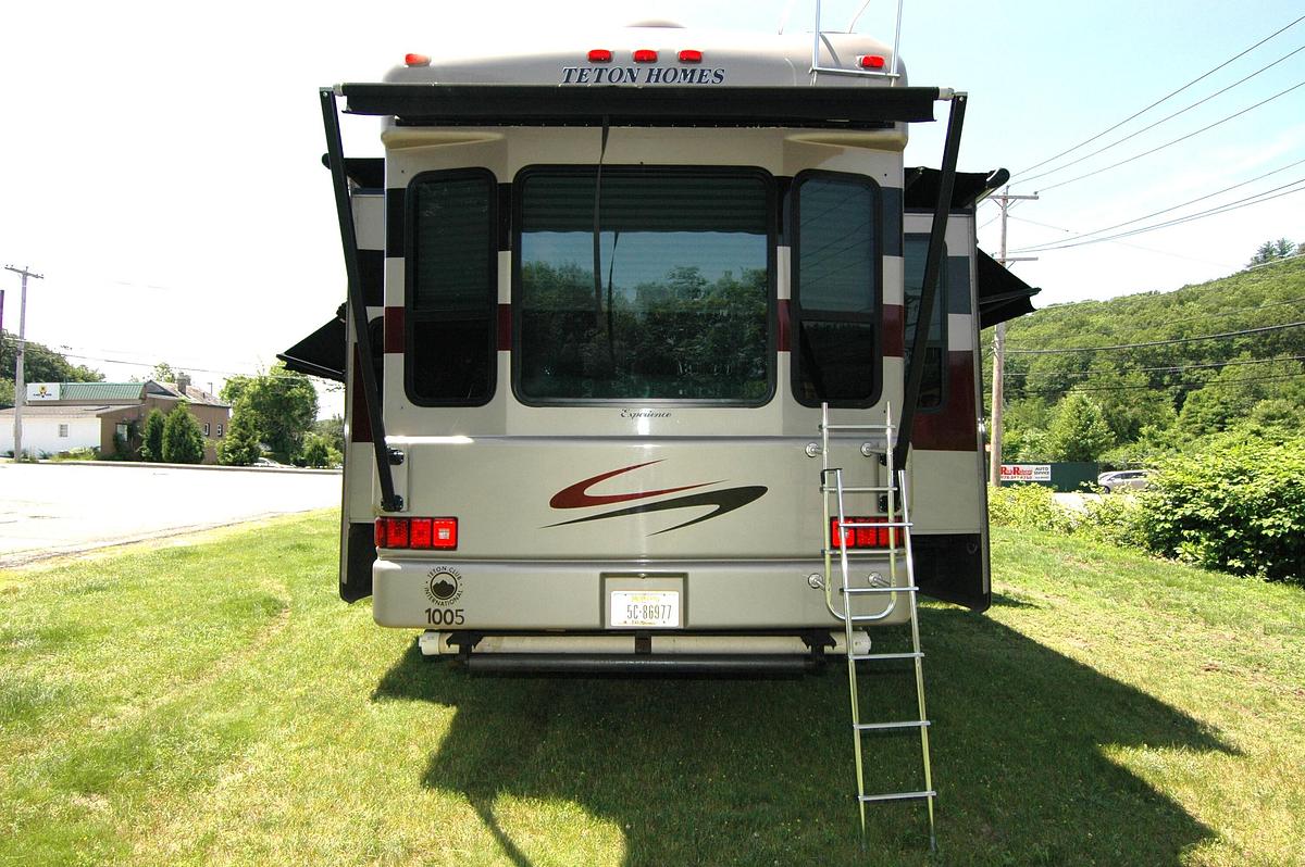 Used 2008 Teton Liberty XT3 Fifth Wheel
