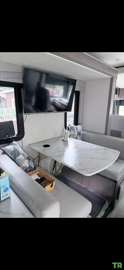 Used 2024 Fleetwood Flair 28A